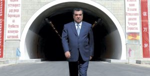 نشست رئیس جمهوری تاجیکستان با کارآفرینان داخلی و خارجی و سرمایه گذاران