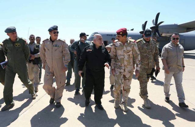 «حیدر العبادی» برای دیدار با فرماندهان عراقی، وارد موصل شد