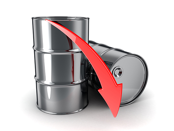قیمت نفت روز دوشنبه تحت تأثیر افزایش تولید اخیر آمریکا
