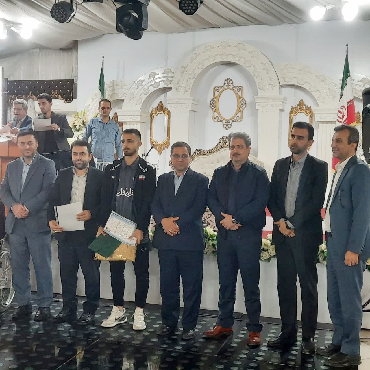 برگزاری مراسم تجلیل از قهرمان ورزشی بهشهر با حضور فرماندار شهرستان