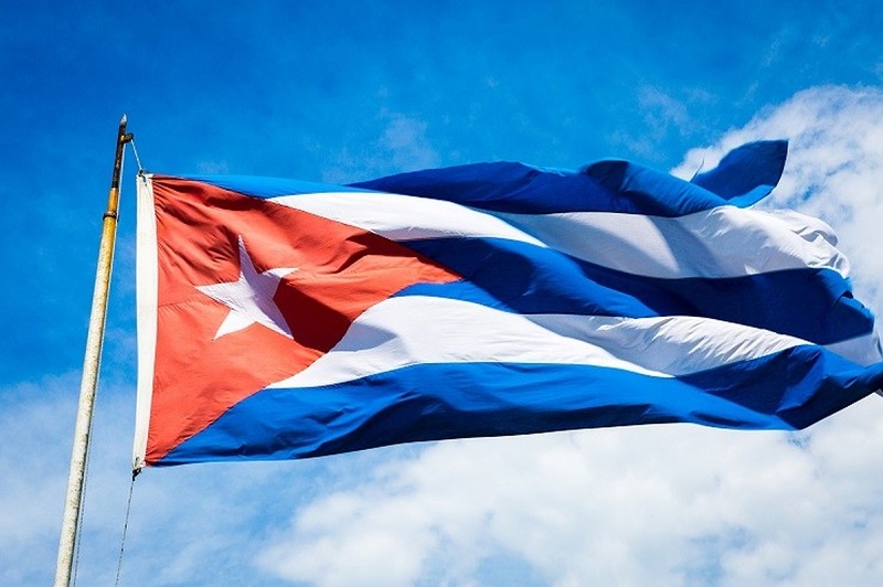 چرخه تصمیمات اشتباه کوبا را به سقوط اقتصادی کشاند