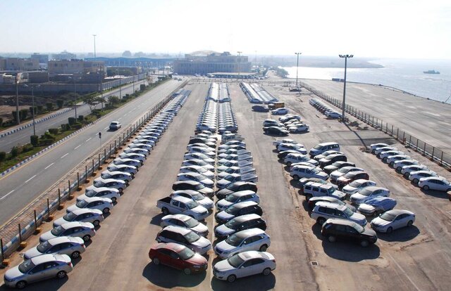 اجرای مزایده فروش چندین دستگاه وسیله نقلیه توقیفی در استان هرمزگان