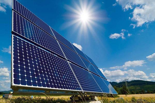 برگزاری مناقصه ساخت نیروگاه تجدیدپذیر خورشیدی در کشور